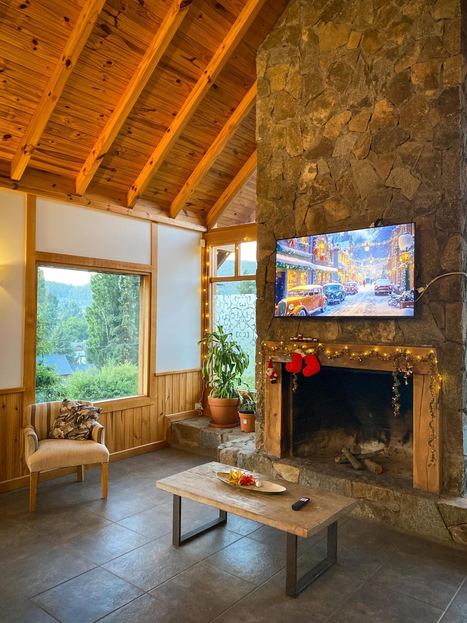 Hosteria Baerenhaus San Martin de los Andes Bagian luar foto